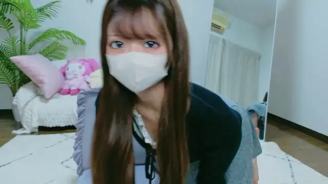 Snapshot of Kiki-jpn chatting on 04.29.26 Kiki-jpn online show from 04.29.26