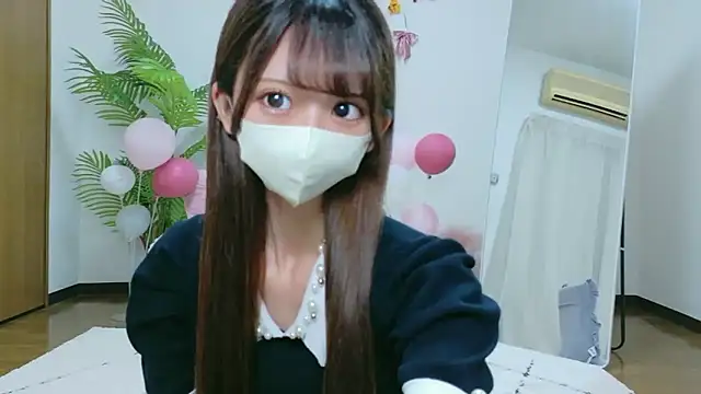 Snapshot of Kiki-jpn chatting on 06.13.26 Kiki-jpn online show from 06.13.26