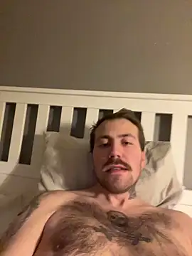 Snapshot of Slugochsugen chatting on 02.06.26 Slugochsugen online show from 02.06.26