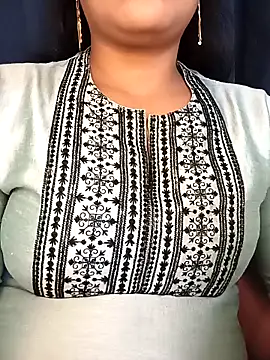 Snapshot of Deshi_bhabhi143 chatting on 02.05.26 Deshi bhabhi143 online show from 02.05.26