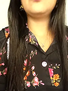 Deshi bhabhi143 online show from 04.12.26