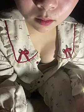 lili-roze online show from 04.10.26