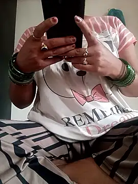 ritu7755 online show from 04.15.26