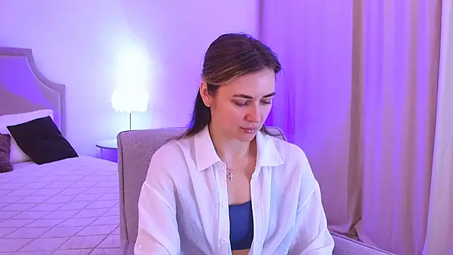 EmeraldGlow online show from 03.31.26