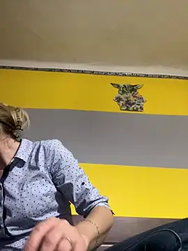 SexyMamiVee online show from 03.24.26