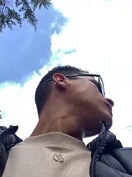 Latin Paisa Boy online show from 02.04.26