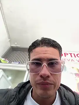 Latin Paisa Boy online show from 03.11.26