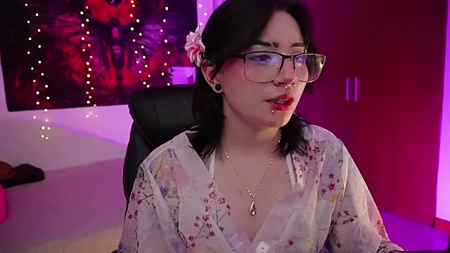 miami 18  online show from 04.10.26