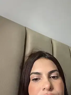 Irina Velvett online show from 04.17.26