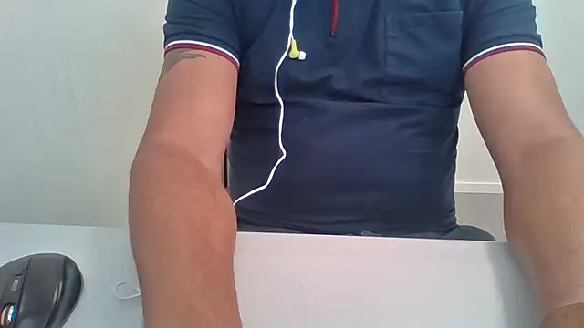Snapshot of Moreno_Casado_Safado chatting on 07.31.26 Moreno Casado Safado online show from 07.31.26