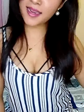Saumyy online show from 04.22.26
