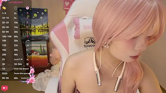 cuteqiqi online show from 04.17.26