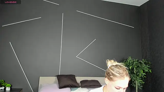 ChloeAlba online show from 05.01.26