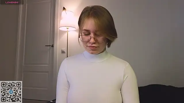 Snapshot of starsonthesky chatting on 01.19.26 starsonthesky online show from 01.19.26