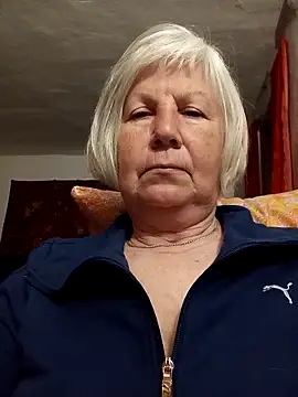 KlaudiaDarling online show from 03.29.26