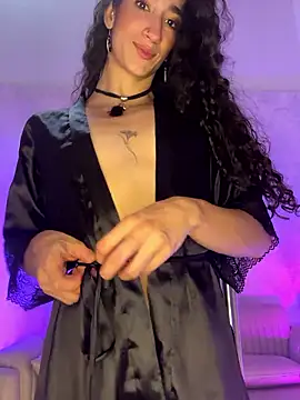 Snapshot of LunaDupont chatting on 01.17.26 LunaDupont online show from 01.17.26