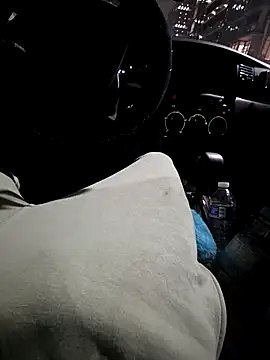 Snapshot of HoofedCylinder chatting on 02.06.26 HoofedCylinder online show from 02.06.26