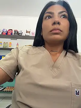 Sarah Hinata online show from 01.15.26