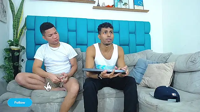 Interracial Snow Bunny online show from 03.27.26