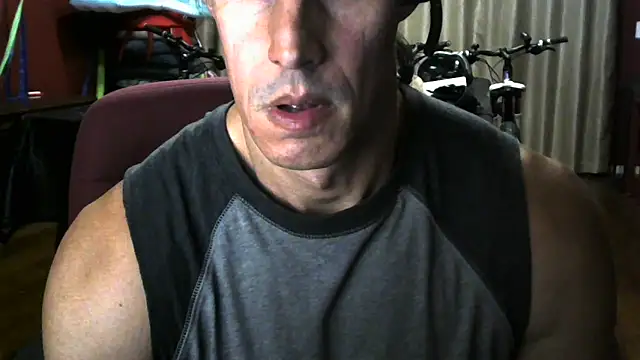 Snapshot of koolchillfun696969 chatting on 05.22.26 koolchillfun696969 online show from 05.22.26