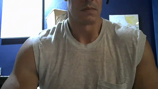 Snapshot of koolchillfun696969 chatting on 08.06.26 koolchillfun696969 online show from 08.06.26
