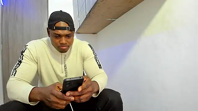 Snapshot of ArexBlack chatting on 04.24.26 ArexBlack online show from 04.24.26