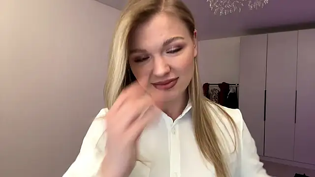 Missfit  online show from 01.08.26