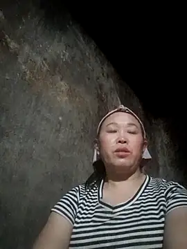 dakota-kis online show from 02.08.26