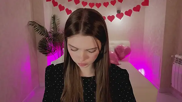 Snapshot of Ellya_me chatting on 02.13.26 Ellya me online show from 02.13.26