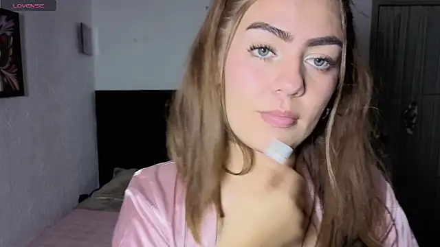 VelourNyx online show from 01.06.26