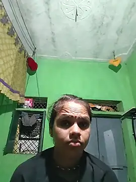 Snapshot of ISUKHD chatting on 07.19.26 ISUKHD online show from 07.19.26