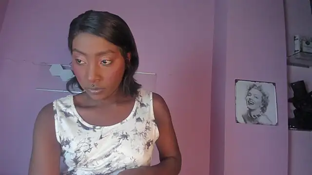 Isaa jonnes  online show from 01.14.26