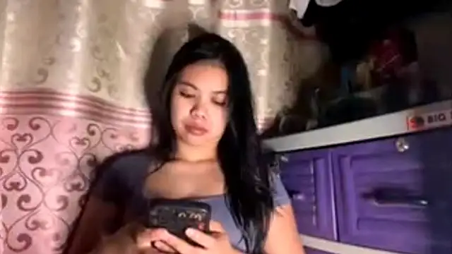 Snapshot of GeorgeneWatler chatting on 02.13.26 GeorgeneWatler online show from 02.13.26