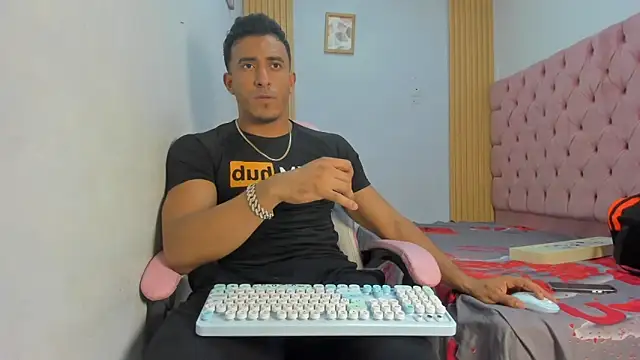 axelsavage042 online show from 01.12.26