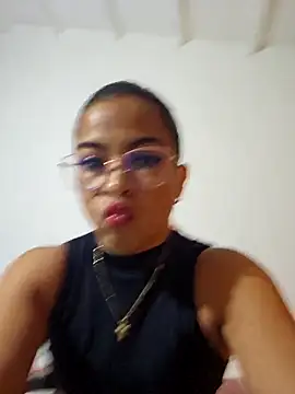 Snapshot of Daphne_Grayy chatting on 02.08.26 Daphne Grayy online show from 02.08.26