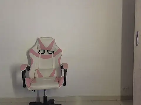 Snapshot of Daphne_Grayy chatting on 02.26.26 Daphne Grayy online show from 02.26.26