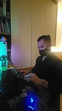 OnlyHand9x online show from 02.04.26