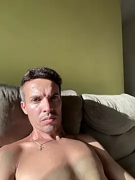 Snapshot of Naldopaugrand chatting on 02.13.26 Naldopaugrand online show from 02.13.26