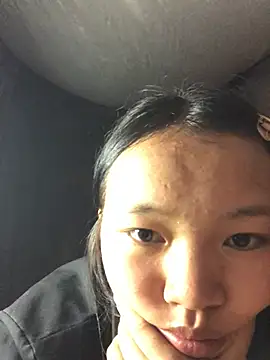 Snapshot of nanaa71 chatting on 05.17.26 nanaa71 online show from 05.17.26