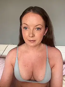 Nova-Vixen online show from 04.06.26