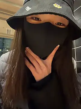 Snapshot of ZJbaby chatting on 03.27.26 ZJbaby online show from 03.27.26