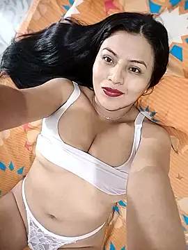 Laura-2026 online show from 01.11.26