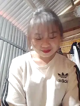 Snapshot of _Bong_02 chatting on 02.06.26 Bong 02 online show from 02.06.26