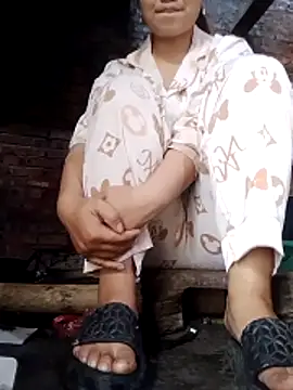 Snapshot of _Bong_02 chatting on 02.14.26 Bong 02 online show from 02.14.26