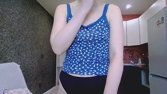 Snapshot of Amanda_Luxe chatting on 02.21.26 Amanda Luxe online show from 02.21.26