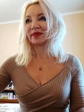 Snapshot of MiraStar984 chatting on 02.21.26 MiraStar984 online show from 02.21.26