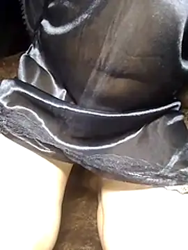 Merrylinh online show from 02.02.26