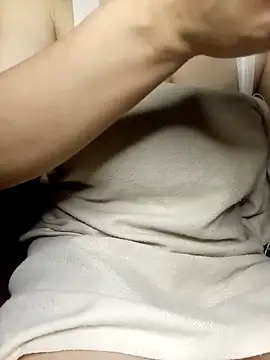 Merrylinh online show from 02.23.26