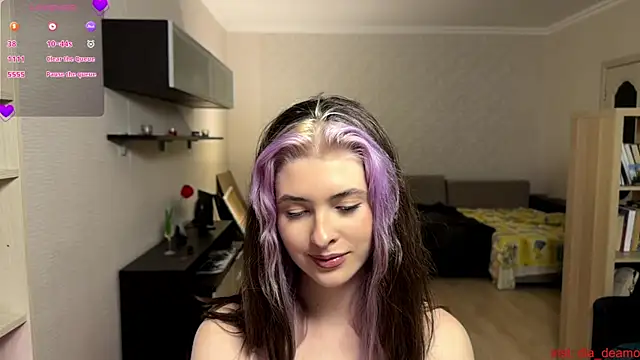 Dia DeAmas online show from 04.16.26