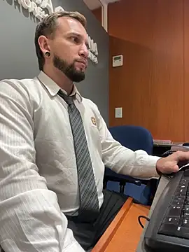 Chubandchaser online show from 03.18.26